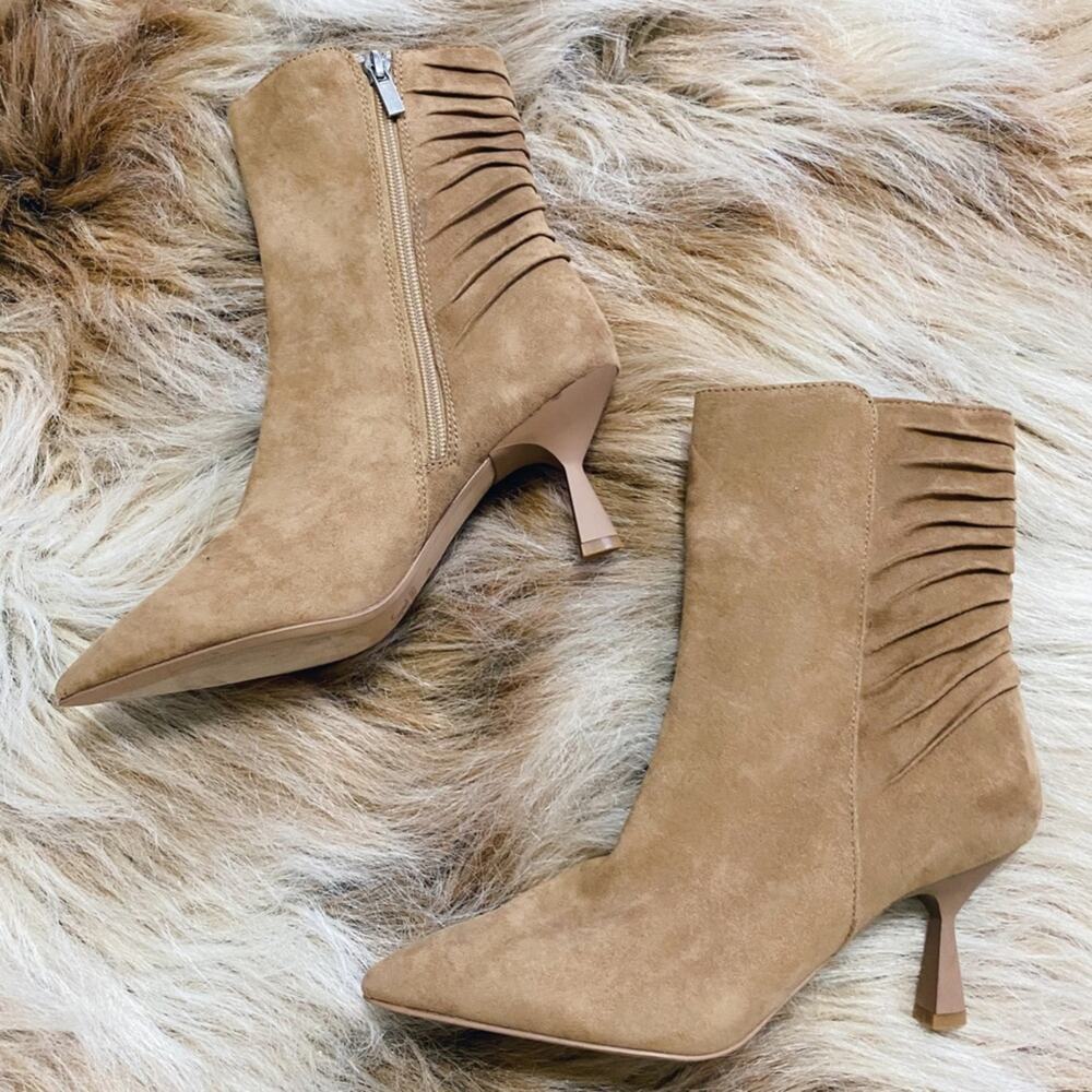 ZAC Zac Posen Tan Suede Nathan Camel Suede Ruched Pointed Toe Ankle Boot Size 6 - Picture 2 of 7